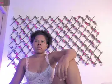 Naughtyebonyy  live sex cam
