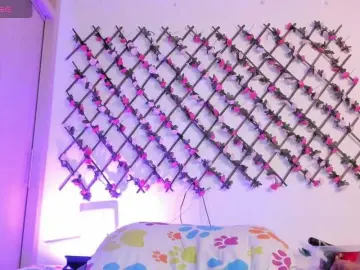 Naughtyebonyy  live sex cam