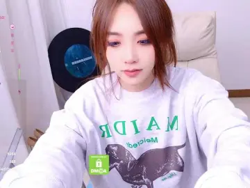 Zhuli1163  live sex cam