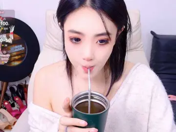 Zhuli1163  live sex cam