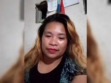 Kyrene  live sex cam