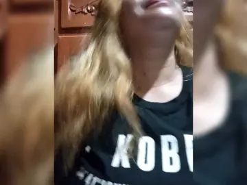 Kyrene  live sex cam