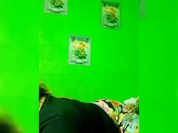 Kyrene  live sex cam