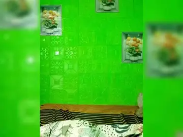 Kyrene  live sex cam