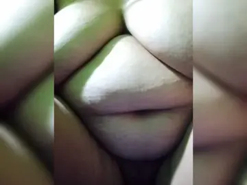 Kyrene  live sex cam
