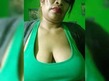 Kyrene  live sex cam