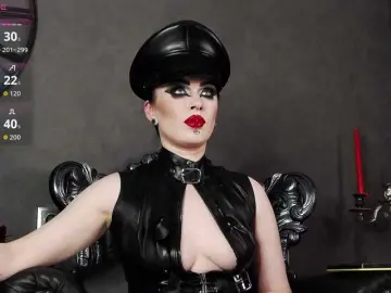 MistressVenena  live sex cam