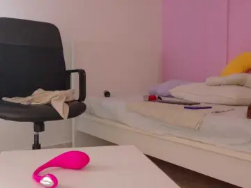 SeleneGibson  live sex cam