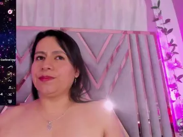 Adri-rivera  live sex cam