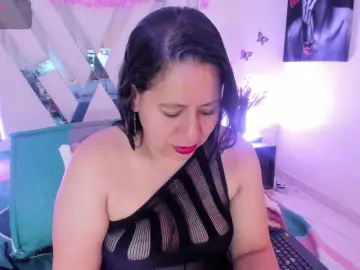 Adri-rivera  live sex cam