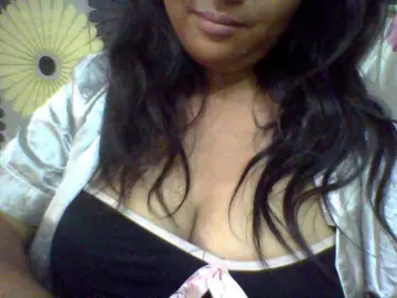 Babyhornyx  live sex cam