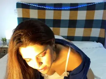 Kisszafira  live sex cam
