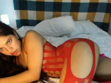 Kisszafira  live sex cam