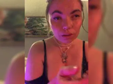 ElizavetaCream  live sex cam