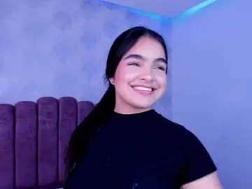 Kimmie-Bloomie  live sex cam