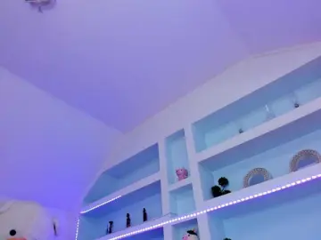 TouchMyTattoo  live sex cam
