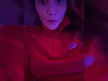 Vertu14  live sex cam