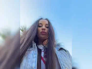 Vishenka7777  live sex cam