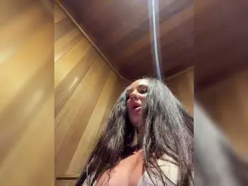 Vishenka7777  live sex cam