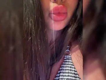 Vishenka7777  live sex cam