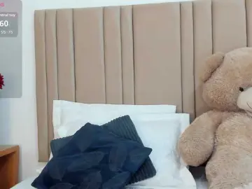 Izadii  live sex cam