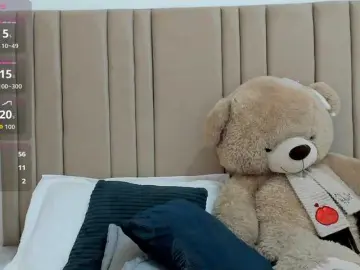 Izadii  live sex cam