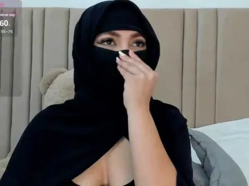 Izadii  live sex cam