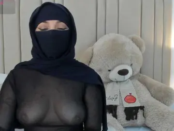 Izadii  live sex cam