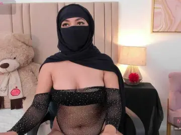 Izadii  live sex cam