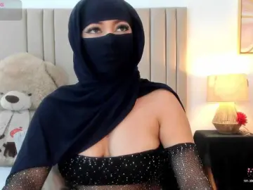 Izadii  live sex cam