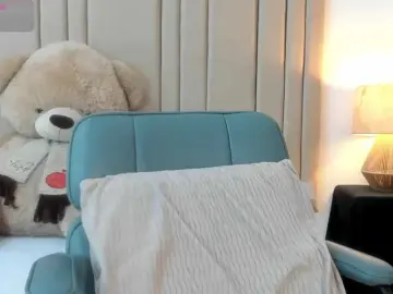 Izadii  live sex cam