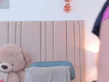 Izadii  live sex cam