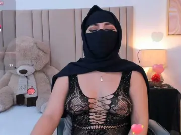 Izadii  live sex cam