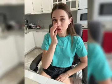 -Bonya-1  live sex cam