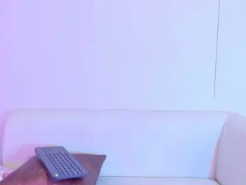 Annie9  live sex cam