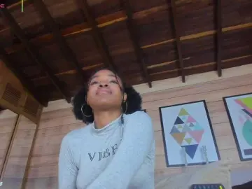 AriaFoster  live sex cam