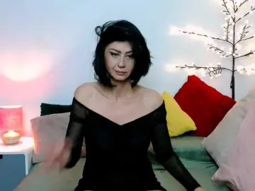 Carmen4u  live sex cam