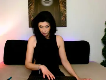 Carmen4u  live sex cam