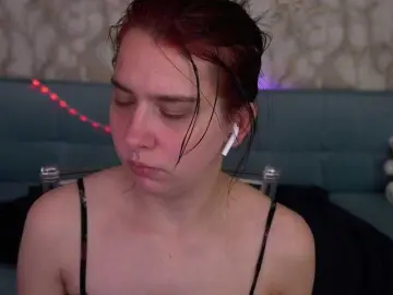 LiviaShy  live sex cam