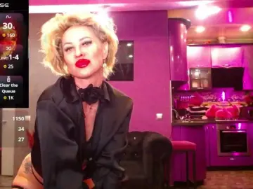 Maaarrrgggooo  live sex cam