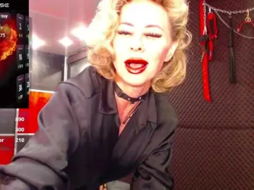 Maaarrrgggooo  live sex cam