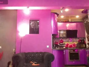 Maaarrrgggooo  live sex cam