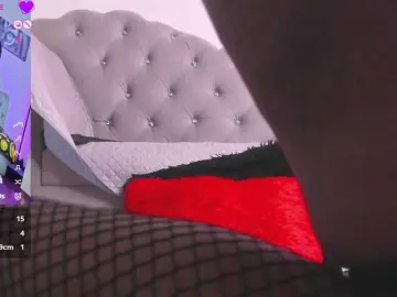 Miia-Blace  live sex cam