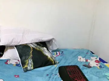 SaraBrown-18  live sex cam