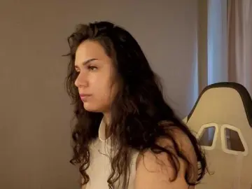 Vivien-Ross  live sex cam