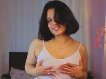 Vivien-Ross  live sex cam