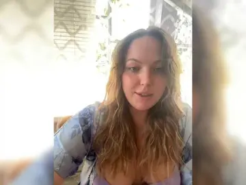 Amberbenz  live sex cam