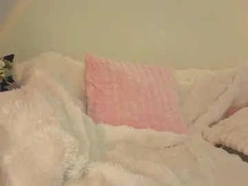 Milli-sunrise  live sex cam