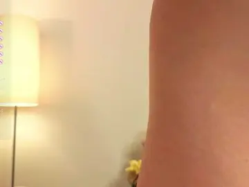 Milli-sunrise  live sex cam