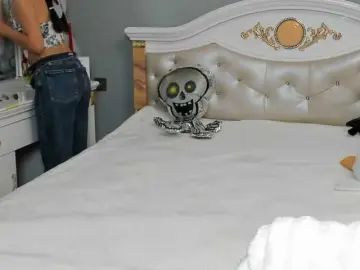 Euphorias  live sex cam